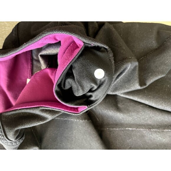 Lululemon Snap Me Up Black 3/4 Crop Pants Size 6 Used Inseam 18.5" Women's - Picture 7 of 8